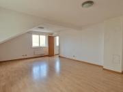 Großzügige 2 Zimmer Wohnung mit Parkplatz im Zentrum von...