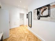 Großzügige 2 Zimmerwohnung auch ideal als WG!
