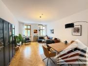 Großzügige 2 Zimmerwohnung mit Innenhofbalkon und...