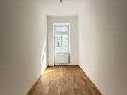 Großzügige 3,5 Zimmer Altbauwohnung in Ruhelage...