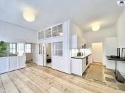 Großzügige 3 Zimmer Innenstadt Wohnung mit ca. 154 m²...