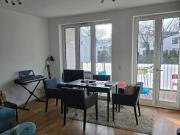 Großzügige 3 Zimmer Wohnung mit Balkon und Einbauküche