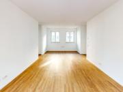 Großzügige 3 Zimmer Wohnung mit Balkon und Komfort auf 85 m² Großzügige 3 Zimmer Wohnung mit Balkon und Komfort auf 85 m²