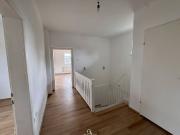 Großzügige 3 Zimmer Wohnung mit großem Balkon in ruhiger...