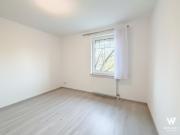 Großzügige 3 Zimmer Wohnung mit hofseitiger Loggia &...