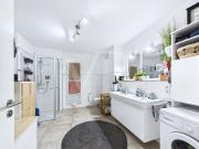 Großzügige 3 Zimmer Wohnung mit PKW Stellplatz und...