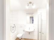 Großzügige 3 Zimmer Wohnung mit Terrasse