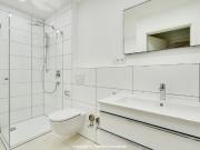 Großzügige 3 Zimmer Wohnung mit Terrasse, Garten und...