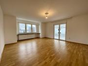 Großzügige 3 Zimmer Wohnung mit überdachtem Balkon in...