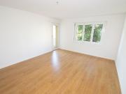 Grosszügige 4.5 Zimmerwohnung im Erdgeschoss Grosszügige 4.5 Zimmerwohnung im Erdgeschoss