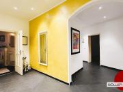 Großzügige 4 Zi. ETW mit Altbauambiente mit rundum...