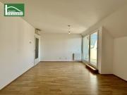 Großzügige 4 Zimmer Dachgeschosswohnung inkl....