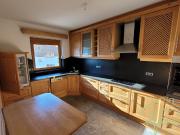 Großzügige 4 Zimmer DG Wohnung mit Südbalkon & Garage!