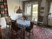 Großzügige 4 Zimmer Wohnung im 1. Obergeschoss –...