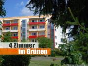 großzügige 4 Zimmer Wohnung in ruhiger Umgebung mit Balkon