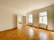 Großzügige 4 Zimmer Wohnung mit Lift in begehrter Lage...
