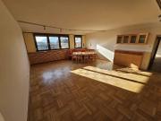 Großzügige 4 Zimmer Wohnung mit traumhaftem Fernblick...