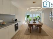 Großzügige 4 ZImmerwohnung mit herrlicher Terrasse