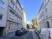 Großzügige Altbauwohnung in bester Linzer Innenstadtlage...