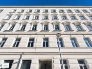 Großzügige Altbauwohnung mit außergewöhnlichem Potenzial