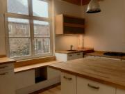 Großzügige Altbauwohnung mit Kamin