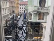 Großzügige Büroflächen insgesamt 828,75 m² in...