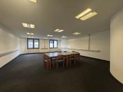 Großzügige Büro/Praxis 1 OG in Top Lage ca. 423 m² Ideal...