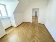 Großzügige Dachgeschoßwohnung in der Grazer Innenstadt...