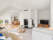 Großzügige Dachterrassenwohnung mit Garagenplatz in...
