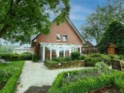 Großzügige Doppelhaushälfte im Grünen Viel Platz und Natur