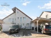 Großzügige Doppelhaushälfte mit Einliegerwohnung in...