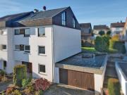 Großzügige Doppelhaushälfte mit Sauna & Garten