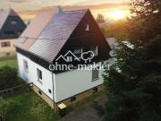 Großzügige Doppelhaushälfte mit Wintergarten, Kamin und...