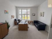 Großzügige Einheit mit flexibler Nutzungsmöglichkeit