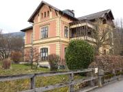 Großzügige Erdgeschosswohnung in einer schönen Villa am...