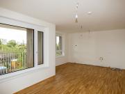 Großzügige Familienwohnung mit 2 Bädern und sehr großer... Großzügige Familienwohnung mit 2 Bädern und sehr großer...