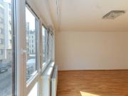 Großzügige Familienwohnung oder 3er WG Wohnung mit Balkon