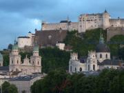 großzügige Gartenwohnung am Fuße des Kapuzinerbergs mit...