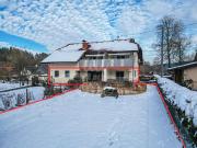 Großzügige Gartenwohnung im Zweifamilienhaus –...