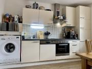 Großzügige, generalsanierte 2,5 Zimmerwohnung in guter...