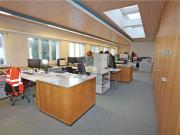 GROSSZÜGIGE GESCHÄFTSFLÄCHE AN ZENTRALER LAGE