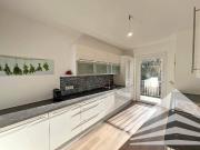 Großzügige, helle 2,5 Zimmer Wohnung in Bahnhofsnähe!