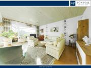 Großzügige, helle 2 Zimmer Wohnung mit Potenzial und...