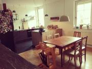 Großzügige Mansardenwohnung mit eigenem Garten zu vermieten