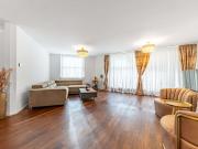 Großzügige, moderne 3 Zi. Wohnung mit Südwestbalkon im...