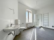 Großzügige & modernisierte 3 Zimmer Altbauwohnung mit Charme