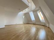 Exklusive Dachgeschoßwohnung in 1090 Wien – 131m² mit...