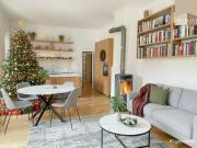 Großzügige, stilvolle Wohnung mit Charakter