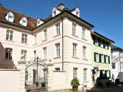 GROSSZÜGIGE UND EXKLUSIVE SINGLE WOHNUNG
