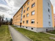 Großzügige und gepflegte 4 Zimmer Wohnung mit Loggia in...